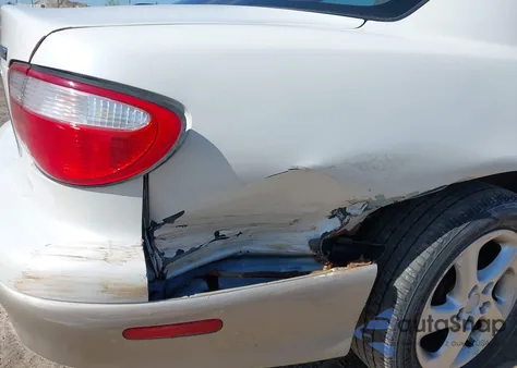 2001 Mazda Millenia P (Premium) from USA, damaged, VIN JM1TA221111714677